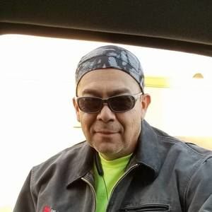 Meet your Posher, Ernesto